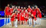 Filenin Sultanları voleybol milli takımı oyuncuları maç öncesi seremoni sırasında