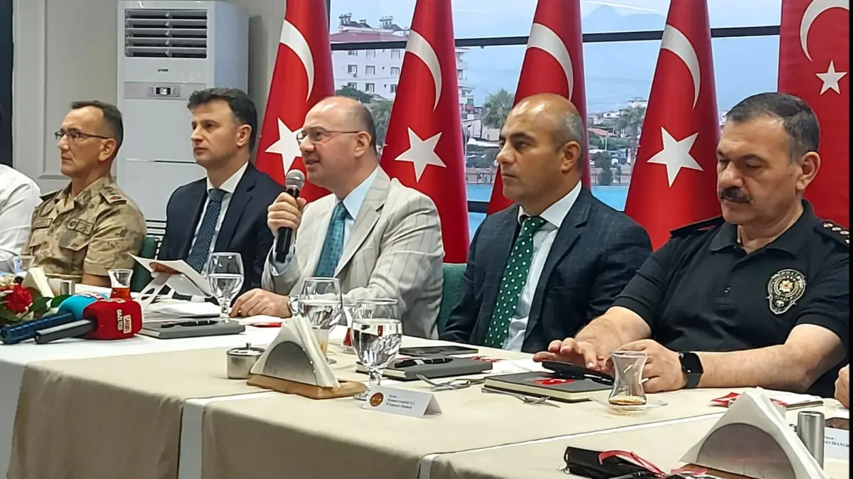 Vali Serdengeçti: Basın, Şehrimizin Hafızasını Geleceğe Taşıyan En Önemli Değerdir