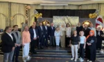 Gazeteci Cengiz Aksan'ın oğlu İsmet Akif'in sünnet düğününde çekilmiş bir aile fotoğrafı.