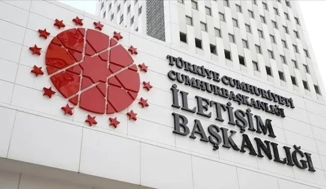 2. İletişim Şûrası'nın açılışından genel görünüm, katılımcılar ve konuşmacılar