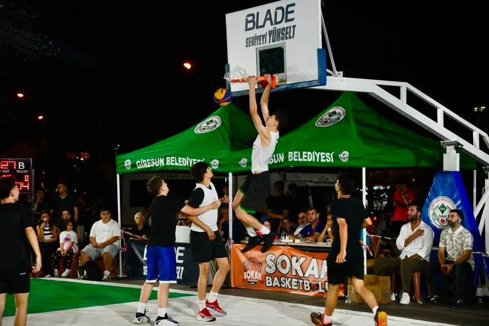 Giresun’da 29. Sokak Basketbolu Şampiyonası Nefes Kesti: Şampiyonlar Belli Oldu