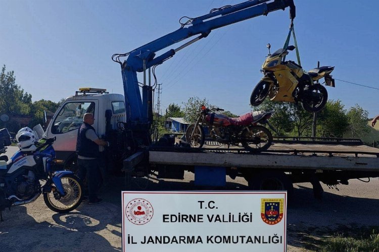 Keşan’da motosiklet sürücülerine trafik jandarma’dan uyarı!