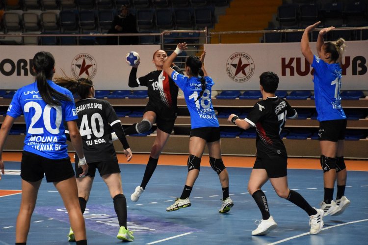 Hentbol Kadınlar Süper’de 7. haftayı tamamladı