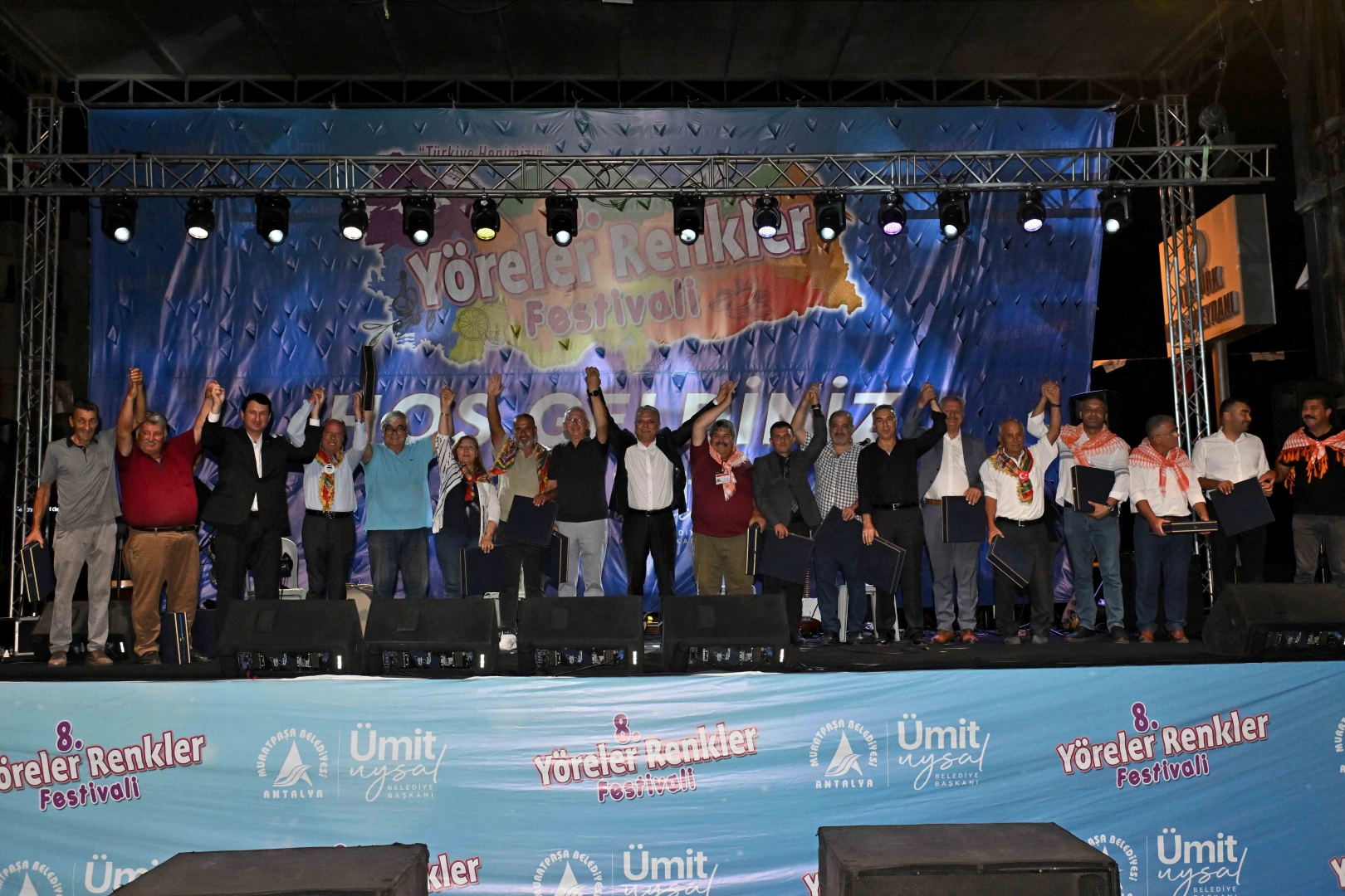 Başkan Uysal: “Barış iklimi dünyaya yayılsın”