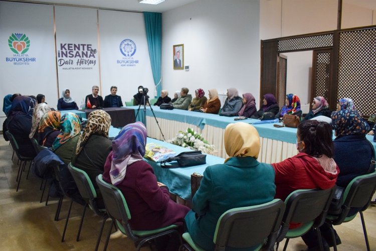 Malatya’da Kadın Meclisi’nden ‘gönüllülük’ etkinliği