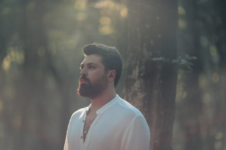 Volkan Biçer’in ‘Yalnızlığın Ortasındayım’ yayında