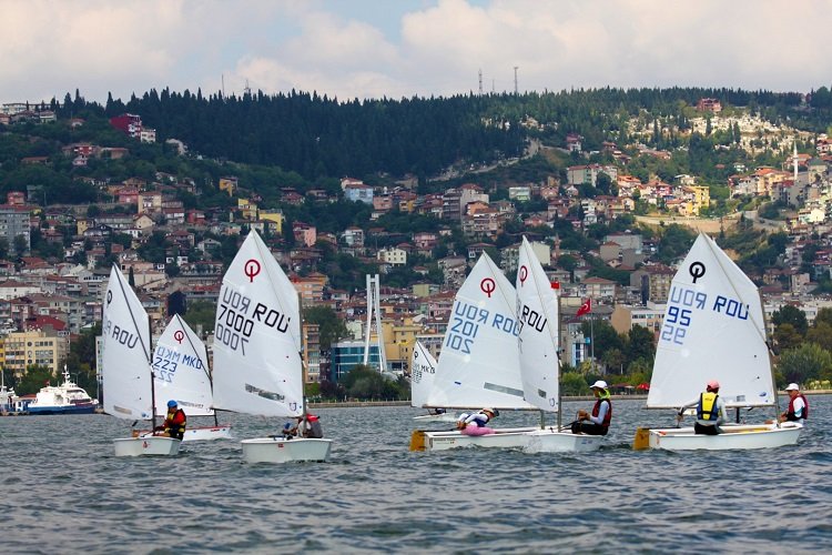 Kocaeli Büyükşehir’den Karşıyaka’ya Su Sporları Merkezi