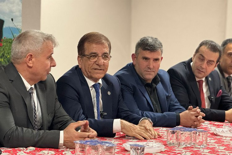 YRP’li Sedat Yalçın, Bursa’da çarpık kentleşmeye dikkat çekti