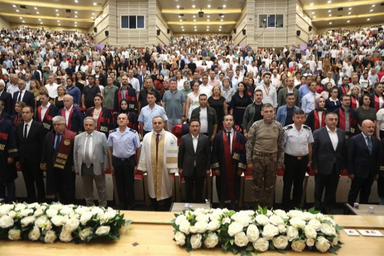 ERÜ Tıp Fakültesi 50’nci dönem mezunlarını verdi