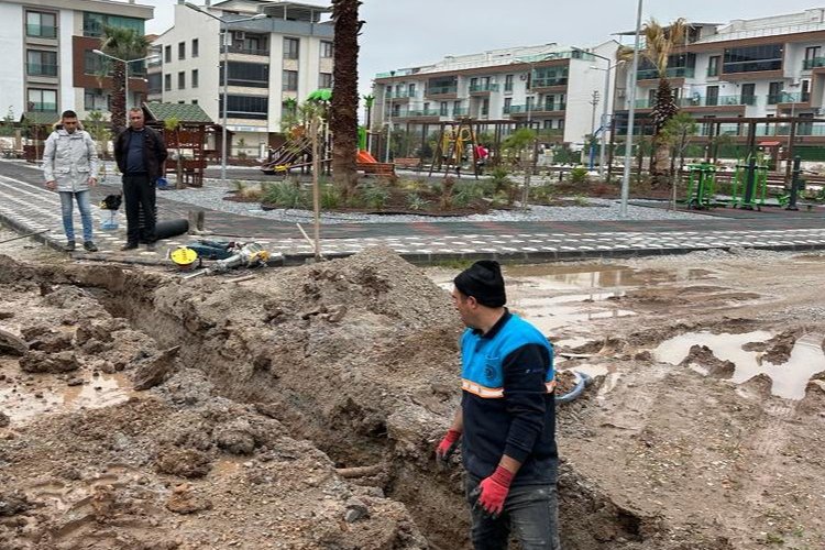 Manisa Akhisar’da yeni yerleşim bölgesine sağlıklı altyapı