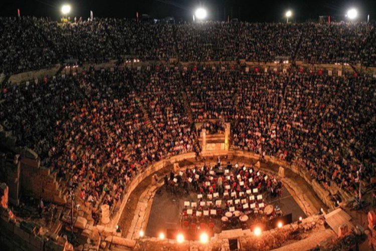 Laodikya’da muhteşem müzik ziyafeti