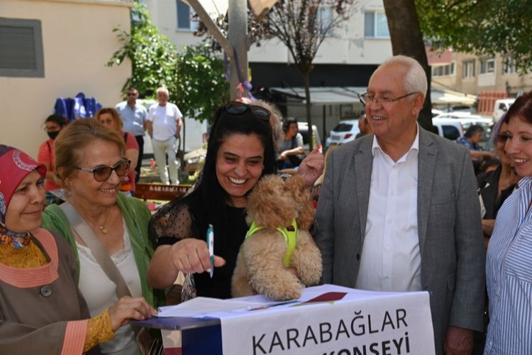 Karabağlar’da can dostlar kermes