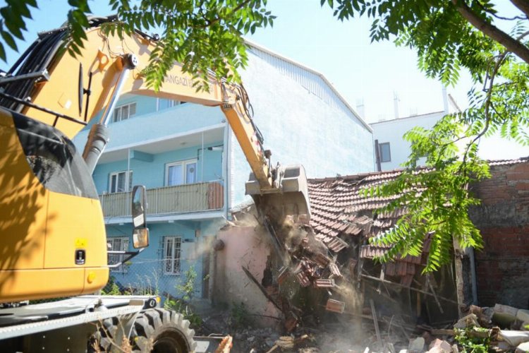 Bursa Osmangazi metruklardan arındırılıyor