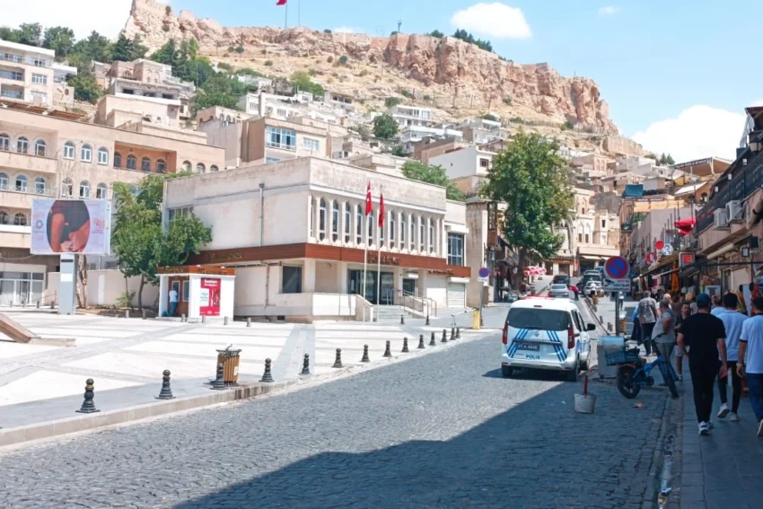 Mardin’de vatandaş şehir içi dolmuşlarına böyle isyan etti