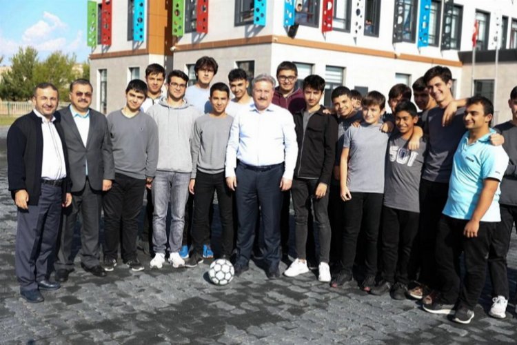 Kayseri Melikgazi’den Altınoluk’a özel nitelikli okul