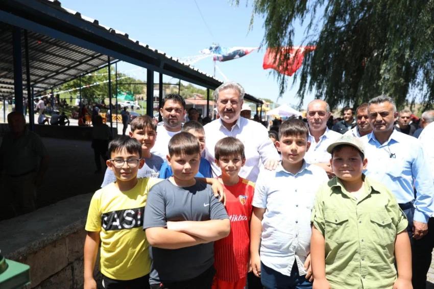 Melikgazi’de Mimarsinan Evliyalar Günü ve Pilav Etkinliği’ne yoğun katılım