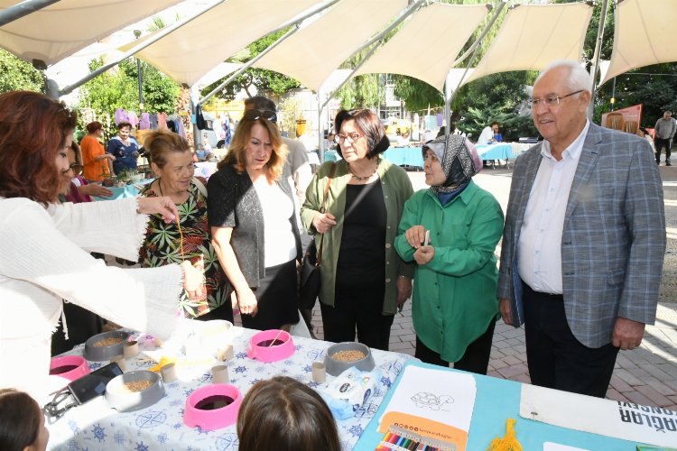 Karabağlar’da hayvanlara destek için buluştular