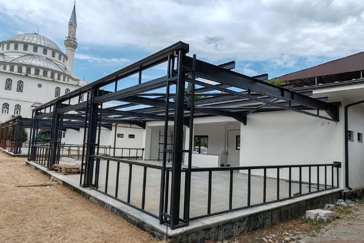 Kartepe Köseköy’de meydan şekilleniyor