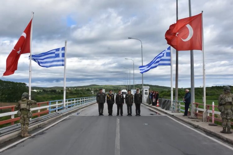 Türk askeri yetkililerden Yunanistan’a ziyaret