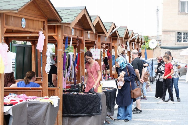 Kayseri Talas’ın Maharetli Eller’i görücüye çıkıyor