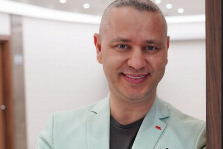 Ünlülerin doktorundan ‘bakış’ yorumu