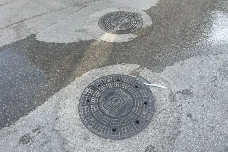 Bursa’da kanalizasyon kokuları vatandaşları rahatsız ediyor