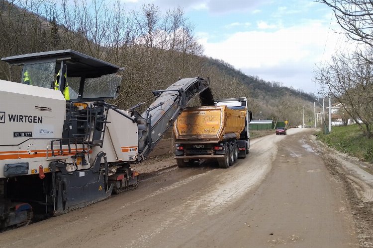 Kocaeli’de Yol Bakım Timi sahada