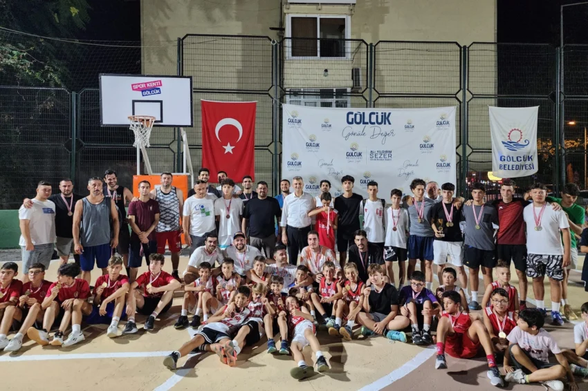 Gölcük’te sokak basketboluna yoğun ilgi