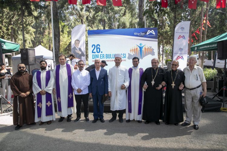 Mersin’de 26’ncı Dinler Buluşması gerçekleştirildi