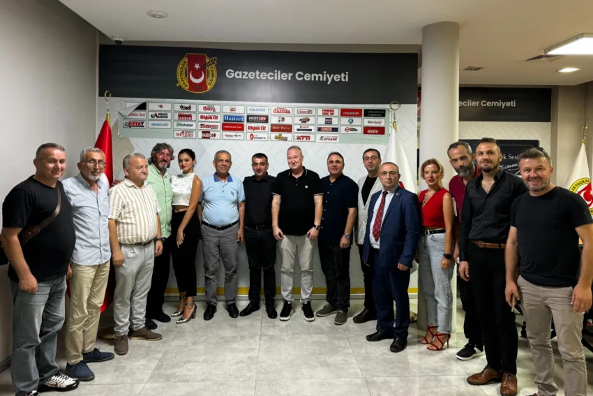 Düzce Gazeteciler Cemiyeti’ne destek ziyareti 
