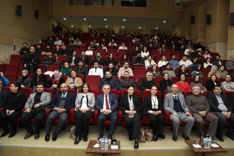 ERÜ’den ‘Türkiye Yüzyılı’nda yapı’ paneli