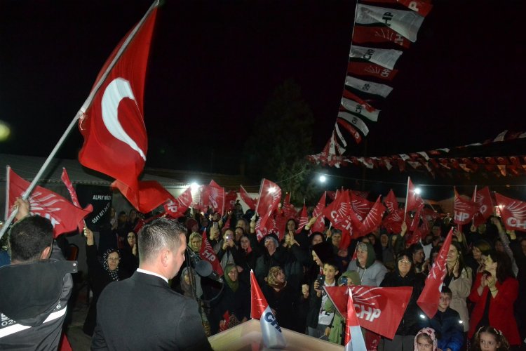 CHP Yenimuhacir Seçim Bürosu coşkulu kalabalıkla açıldı