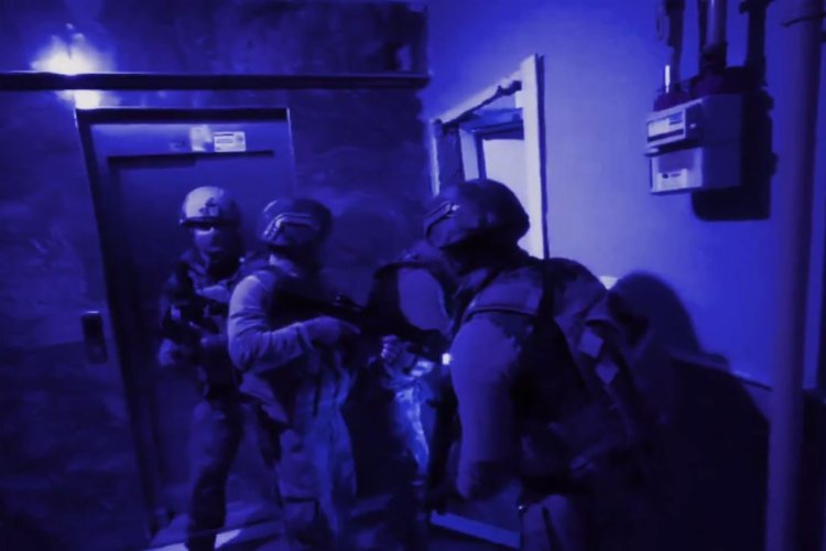 Gülbaharlar ‘Kafes’lendi!