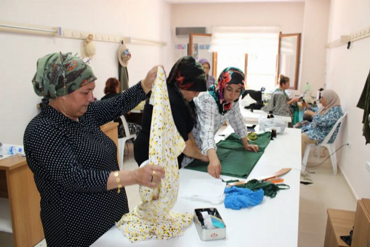 Hatay Büyükşehir’den halka ücretsiz kurs