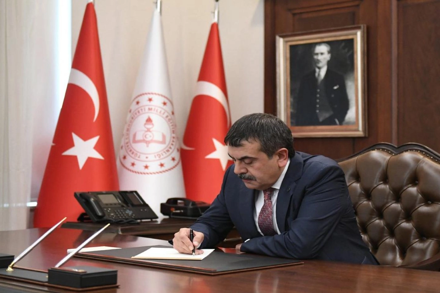 Bakan Tekin’den öğretmenlere ‘teşekkür’ mektubu