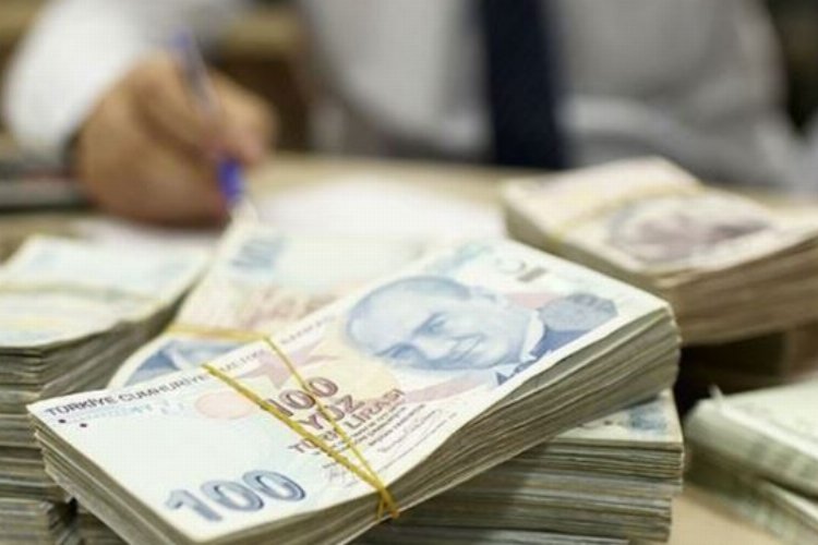 Çalışan emekliye 5 bin lira Resmi Gazete’de