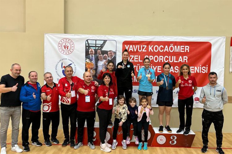 Sakaryalı sporculardan ‘masa’da özel derece