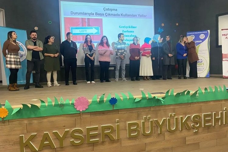 KAYMEK ‘Mutlu Evlilik’ eğitimlerine devam ediyor