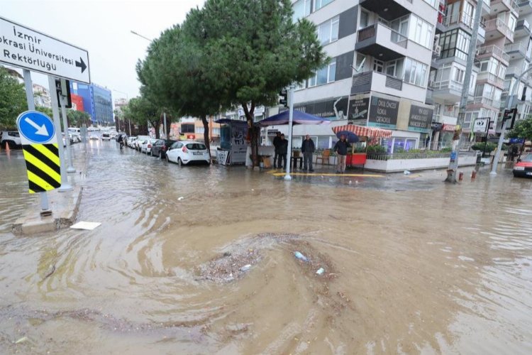 İzmir’de hayat felç oldu