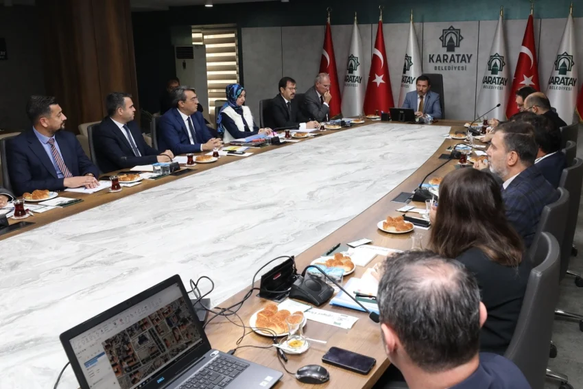 Konya Karatay’da 2024 yılı değerlendirildi