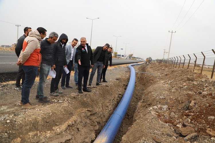 Mardin yoluna yeni içme suyu hattı