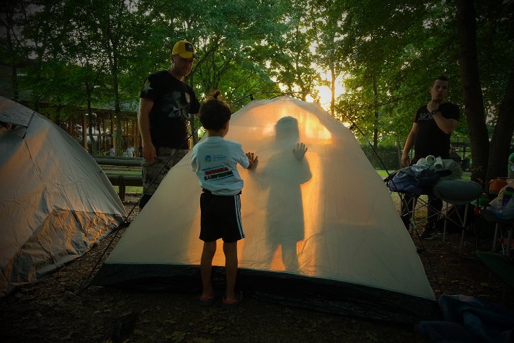 Sakarya’da ilk kamp ateşi yandı