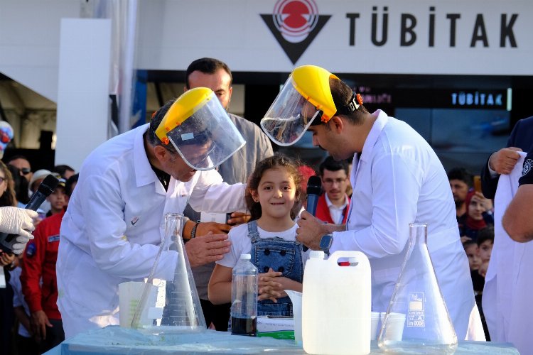 Kocaeli Bilim Merkezi’ne TEKNOFEST hayranlığı