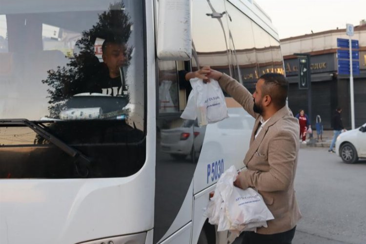 İzmit’in ‘Çınar’ ekibi emekçilerle buluşuyor