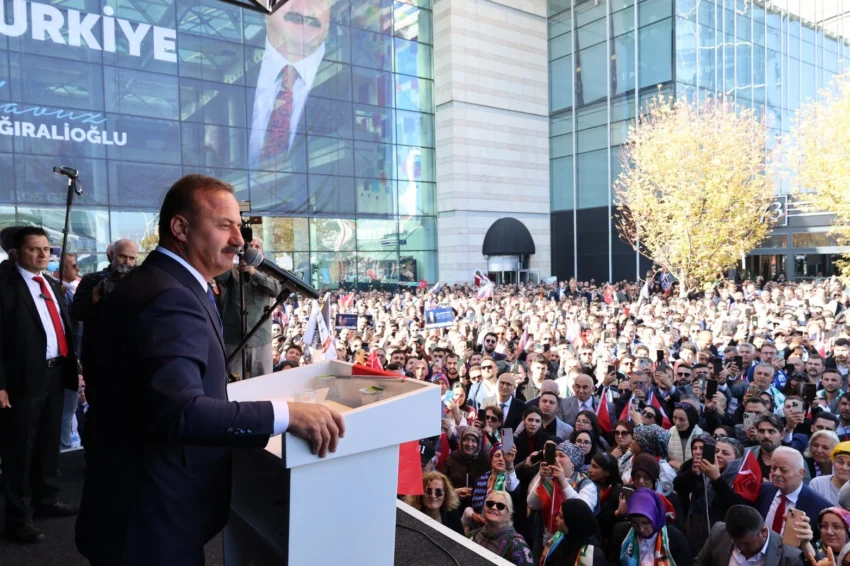 158. parti oldu… Anahtar Parti’den ilk mesajları verdi