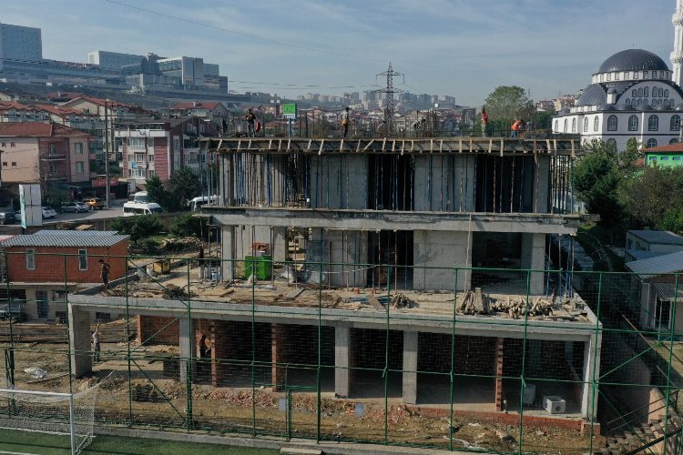 Kocaeli’de Yeşilova Gençlik Merkezi yükseliyor