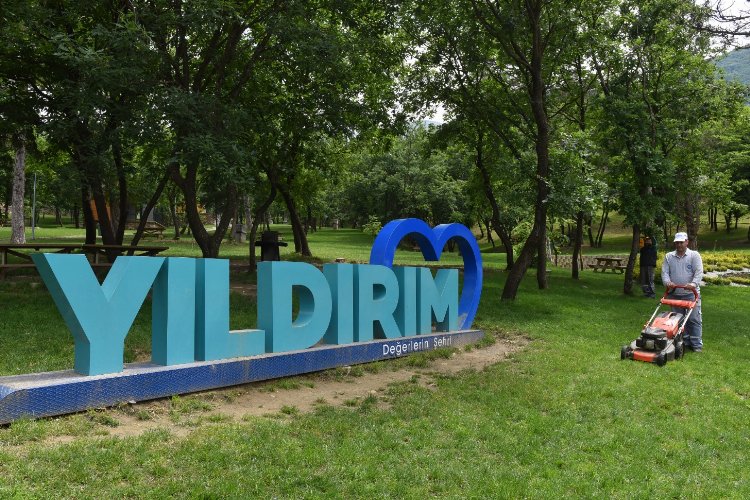 Bursa Yıldırım’ın orman parklarına yaz öncesi bakım