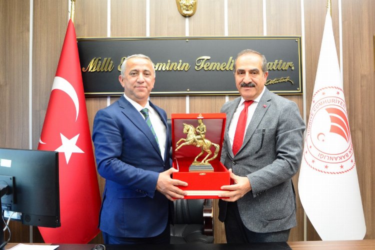 İzmir Samsun’a koçluk yapacak