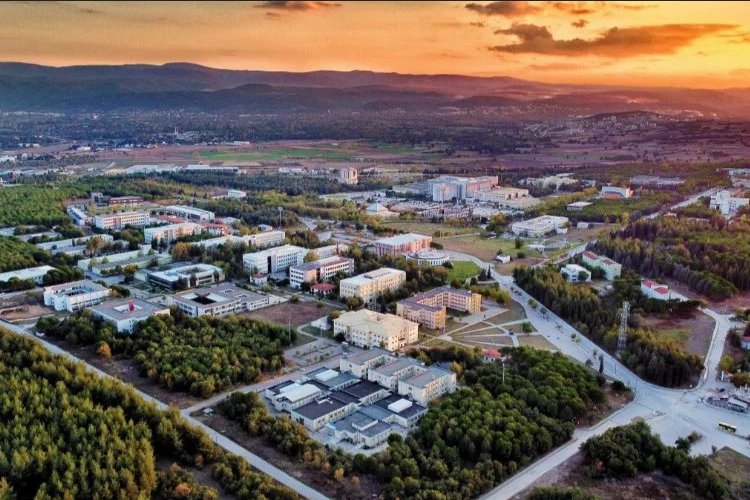 Bursa Uludağ Üniversitesi’nde hangi öğrenci toplulukları bulunuyor?