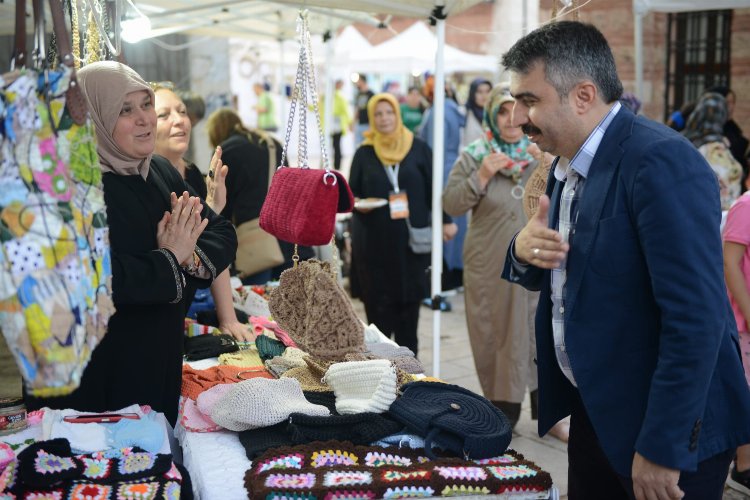 Bursa Yıldırım’da el emekleri göz kamaştırdı